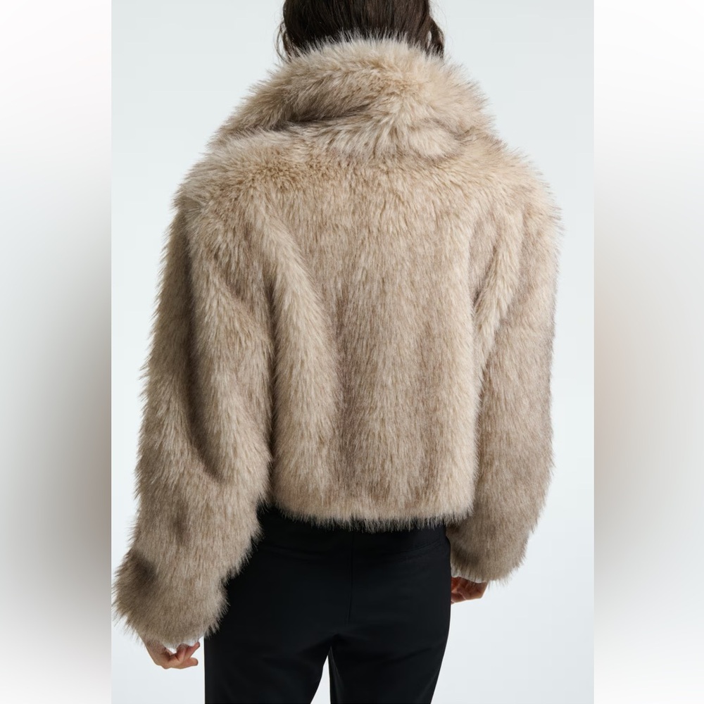 NWT H&M Cream Faux Fur Jacket - Picture 13 of 13